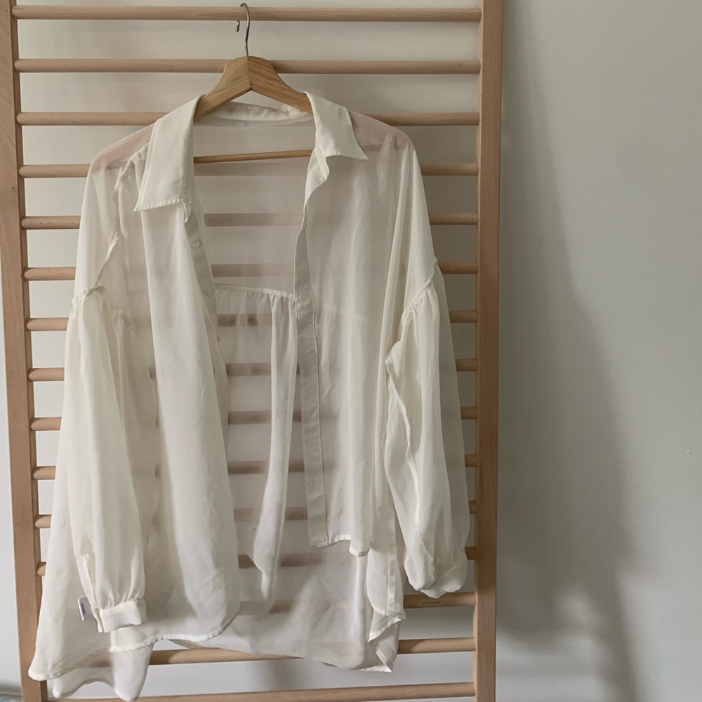 express sheer button down blouse // size L